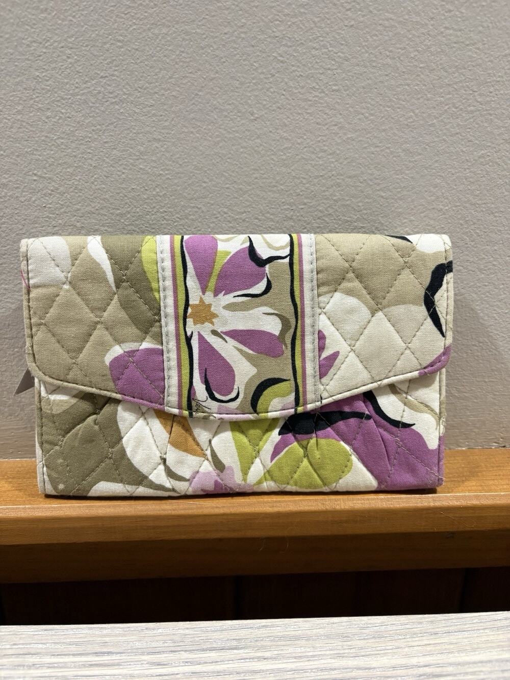 Vera Bradley Quilted Organizer Wallet Floral Purple Green Magnetic Snap Closure